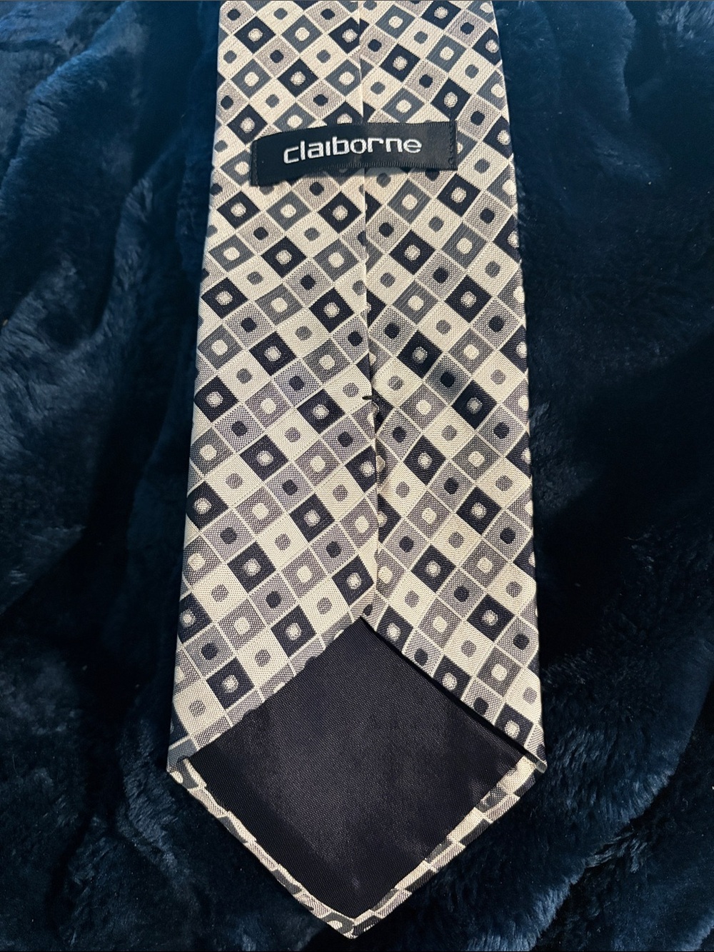 Claiborne Black and Silver Geometric Diamond Tie